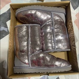Purple sparkly UGGs size 7